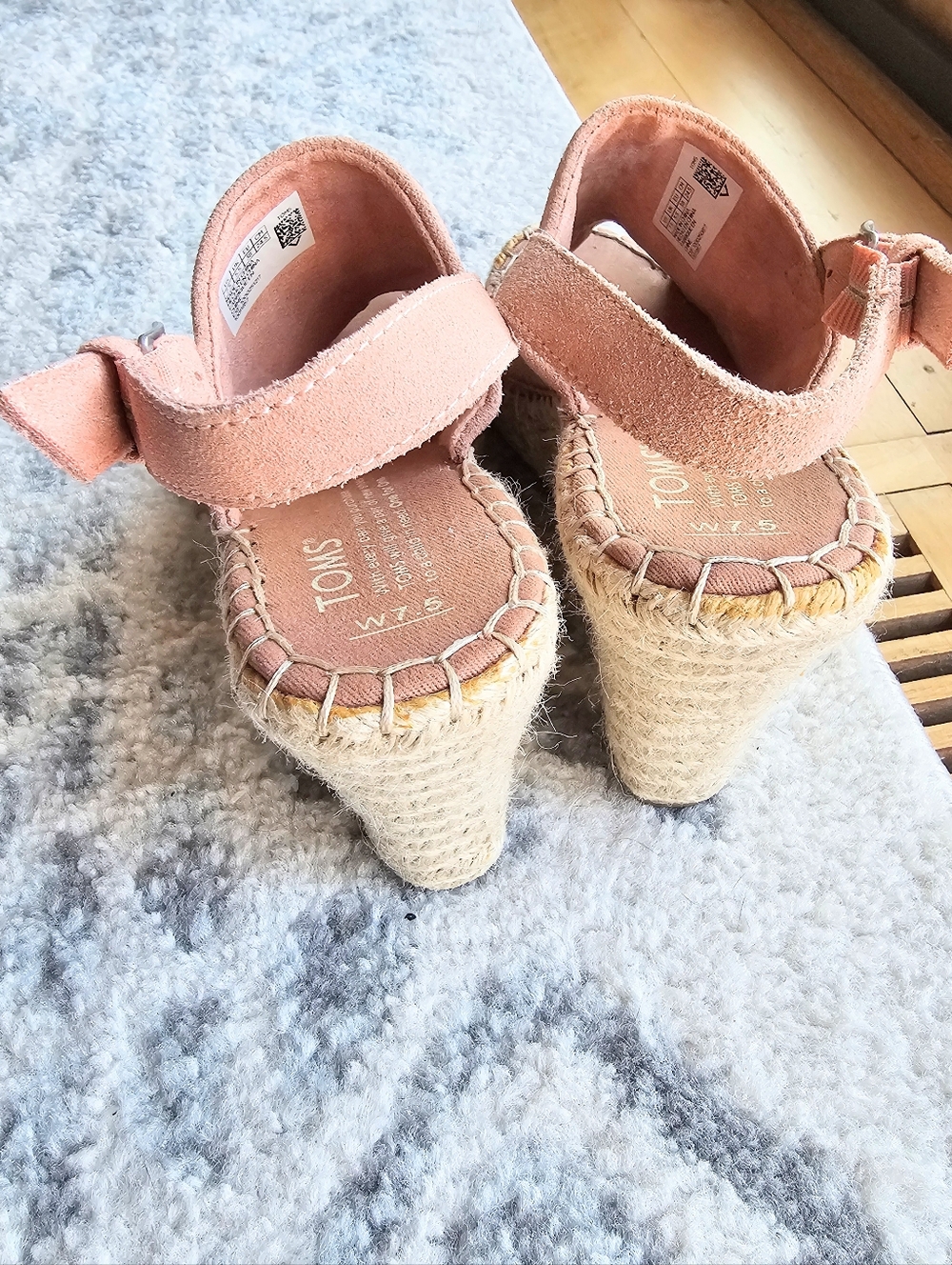 Toms Pink Suede Espadrille Wedge Slingbacks - Picture 4 of 8